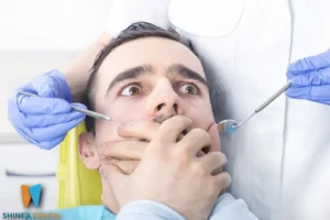 عکس یک مرد دردندانپزشکی
