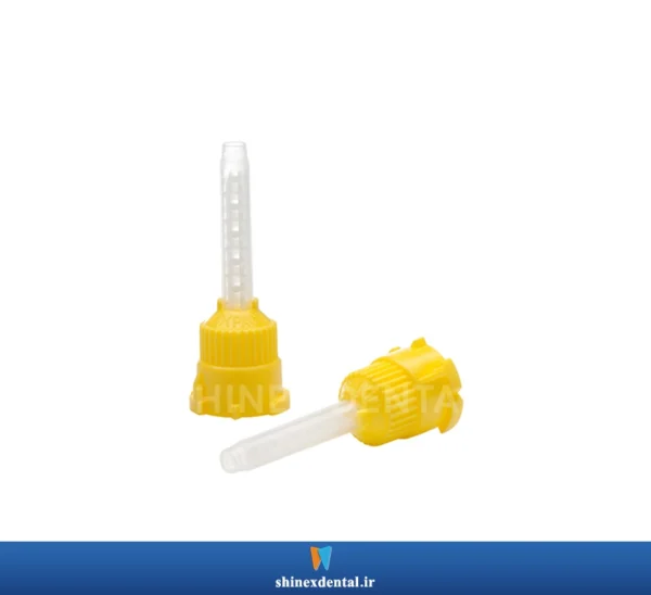 عکس نوک مخلوط کن زرد رنگ برای دندانپزشکی از زاویه روبرو